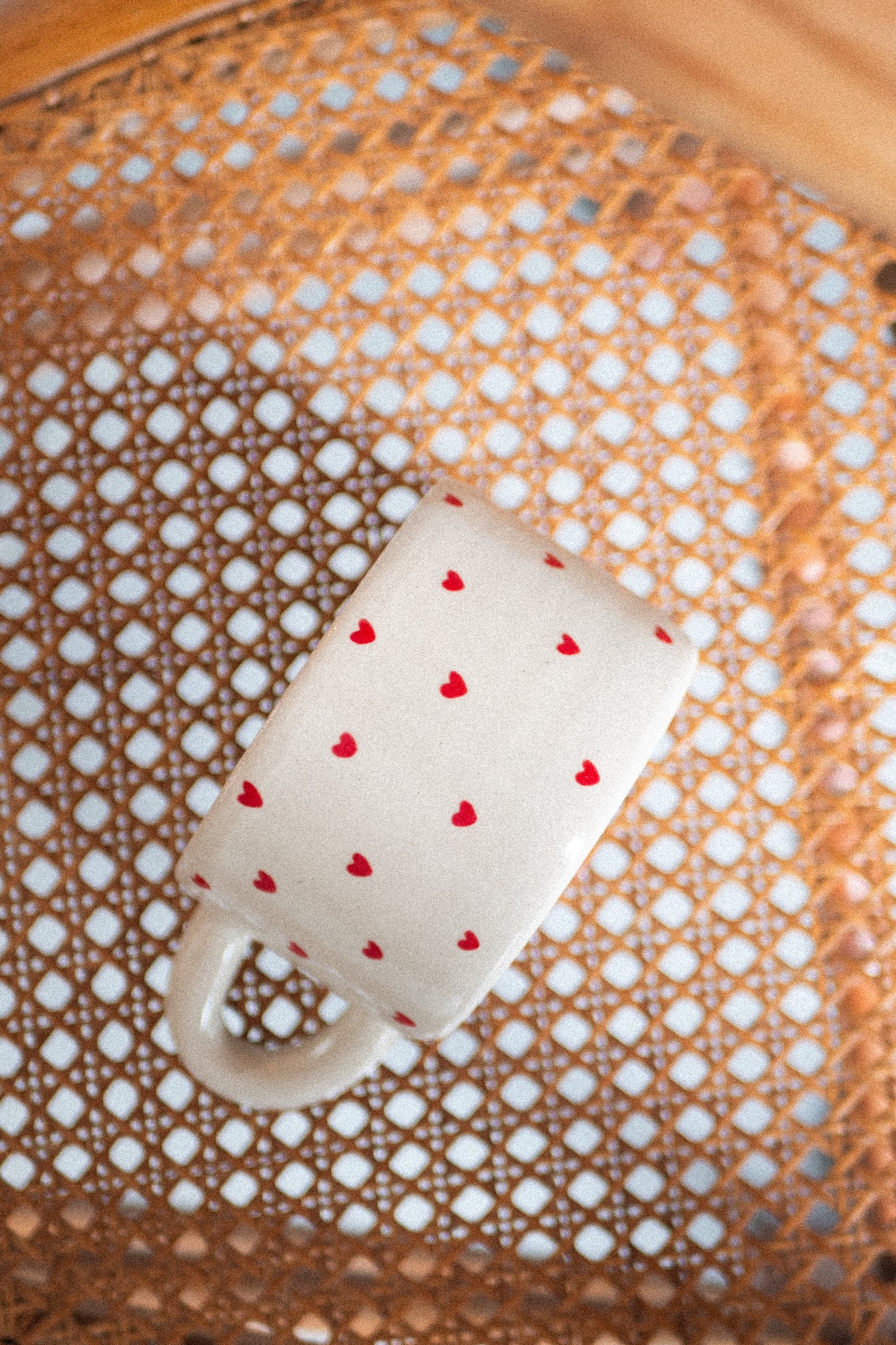 Tasse cœurs rouges