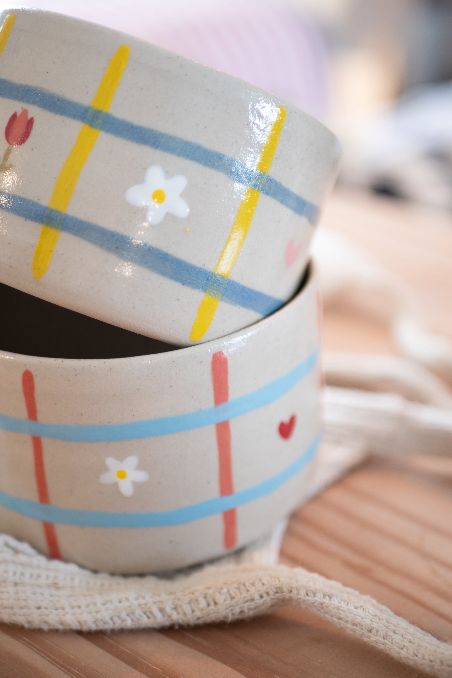Tasse printemps jaune/bleu